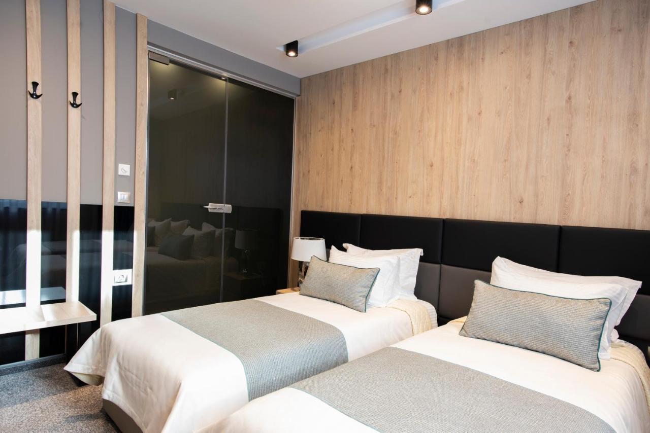 Family Hotel Business Club Shumen Ngoại thất bức ảnh