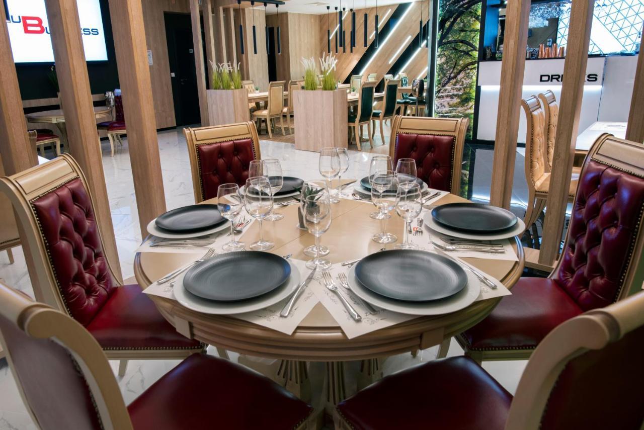 Family Hotel Business Club Shumen Ngoại thất bức ảnh