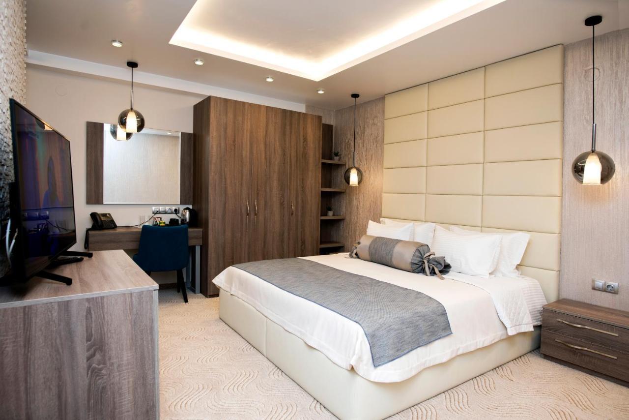 Family Hotel Business Club Shumen Ngoại thất bức ảnh